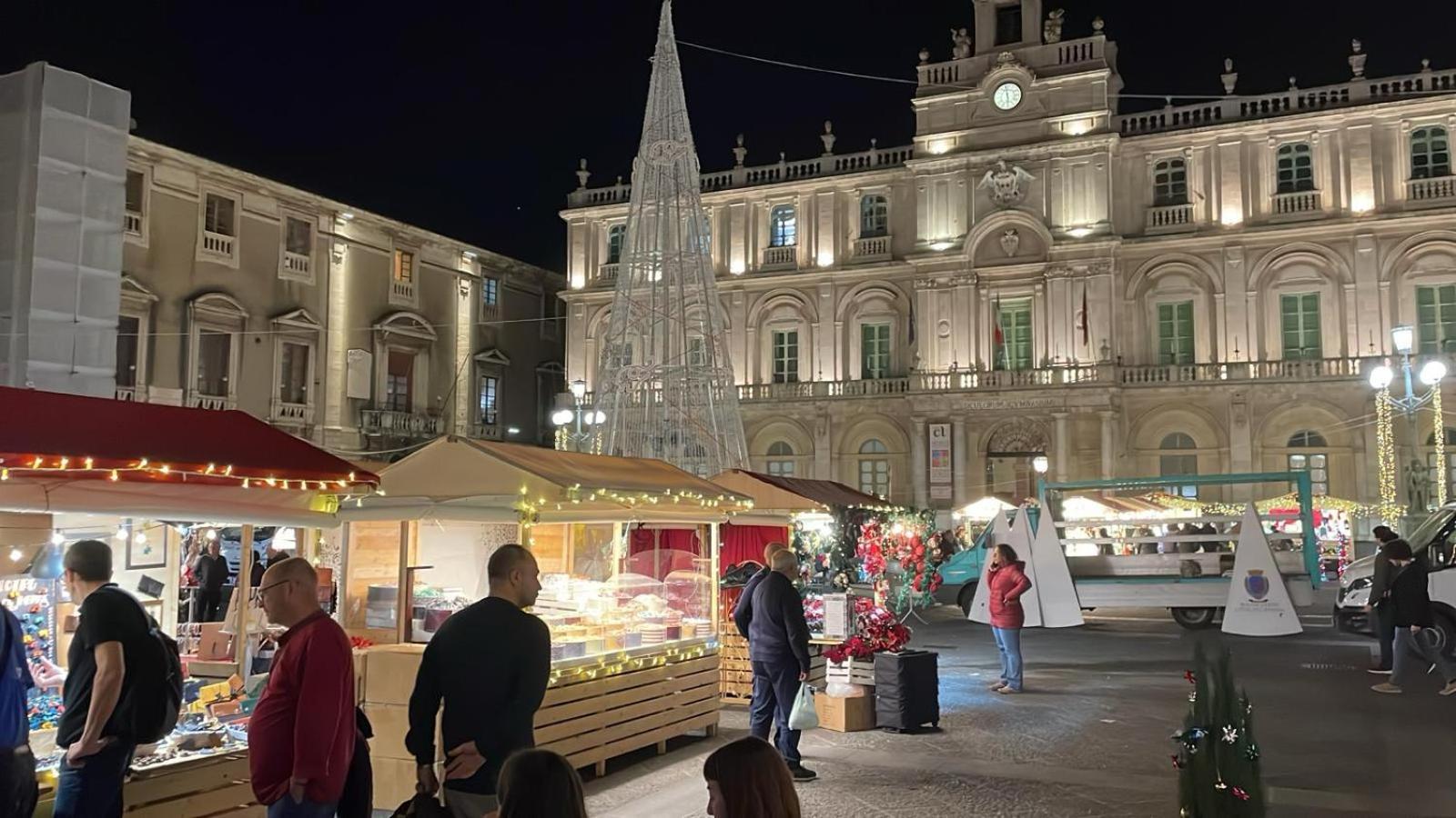 Apartament La Casa Dell Alfiere Katania Zewnętrze zdjęcie